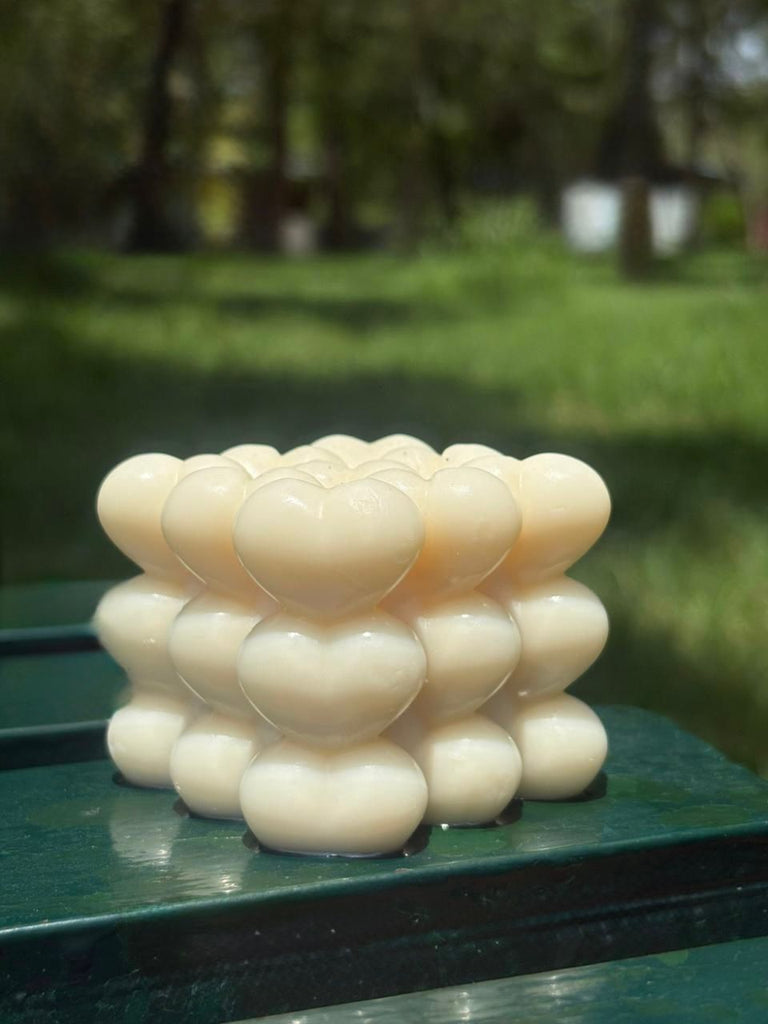Candle Crush – Heart Bubble Candle